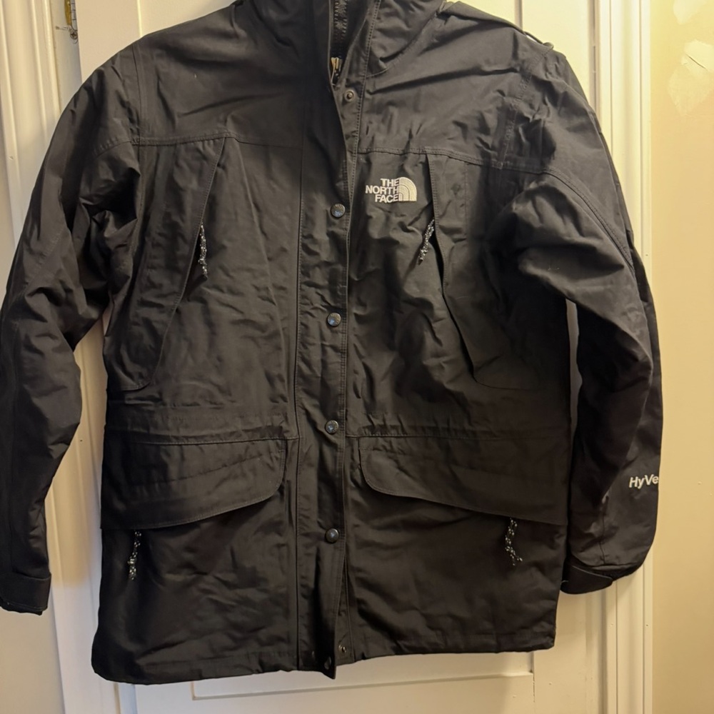 The North Face Women’s Black Performance Jacket small